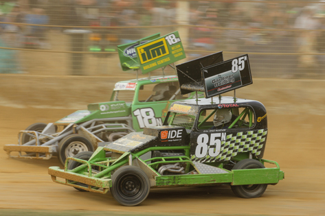 Speedway 002 Dale McKenzie in action during the New Zealand Superstock Championship.