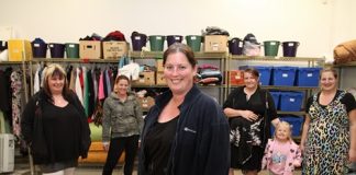 Pay it Forward founder Maxine Hornell, centre, with other helpers from left; Mandy Stewart, Krystal Jenkins, Casey-Lee Abbott, Alana Jenkins and Alaula Nichol. Photo: Andrew Board.
