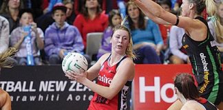 Zoe Walker in action for Canterbury Tactix this season. Photo: Phillip Rollo.