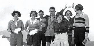 Members of the Nelson Tramping Club on Mt Peel in 1934
