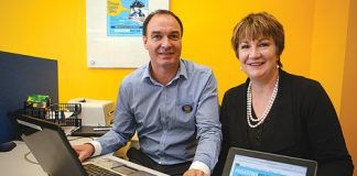 Gigatown Nelson volunteer Peter Foster and Uniquely Nelson’s Cathy Madigan are encouraging people to support the region’s Gigatown effort. Photo: Phillip Rollo.