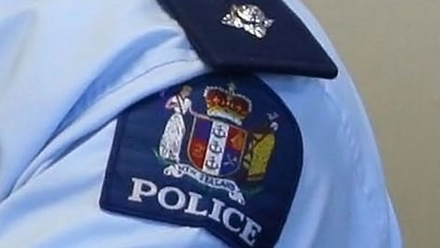 Police-uniform-shoulder--NZH