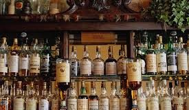 Nelson booze outlets get clean sheet